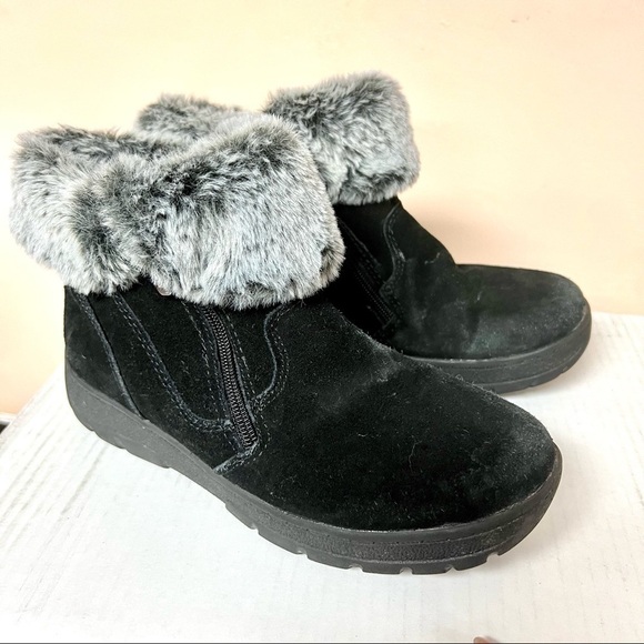 Khombu Jessica Black Suede Faux Fur Boots womens size 7 - Picture 1 of 9